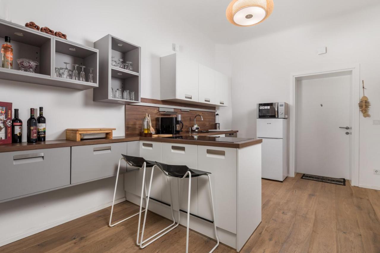 Apartman Rhea Opatija Zewnętrze zdjęcie